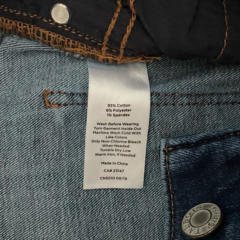 EUC Talbots 23.5” Skinny Ankle 6P Unfinished Raw Edge Hem - Picture 3 of 6